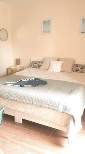 Cadereau Bed & Breakfast | Nîmes les pins studio parking privé extérieur