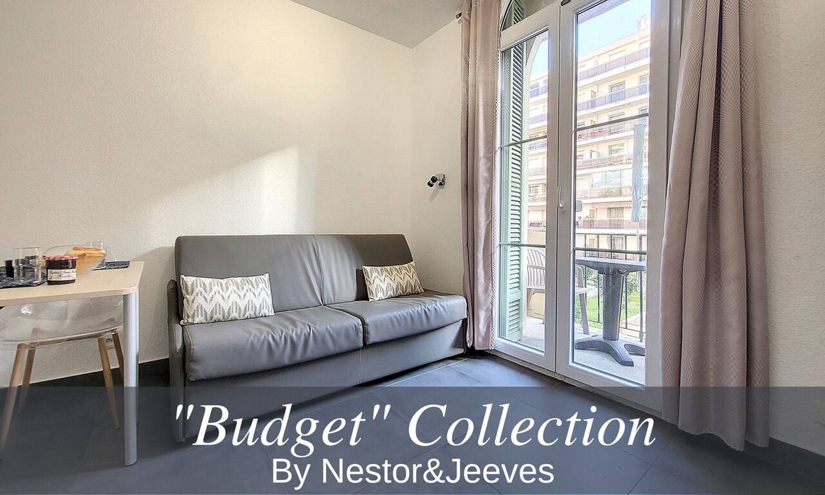 Les Baumettes Apartment | N&J - ROSIE FRANCE RIVIERA - Close sea - Balcony