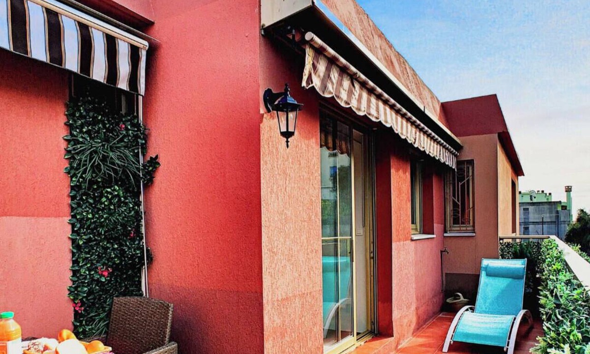 Les Baumettes Apartment | N&J - SUNSET TERRACE - Free parking - Top floor