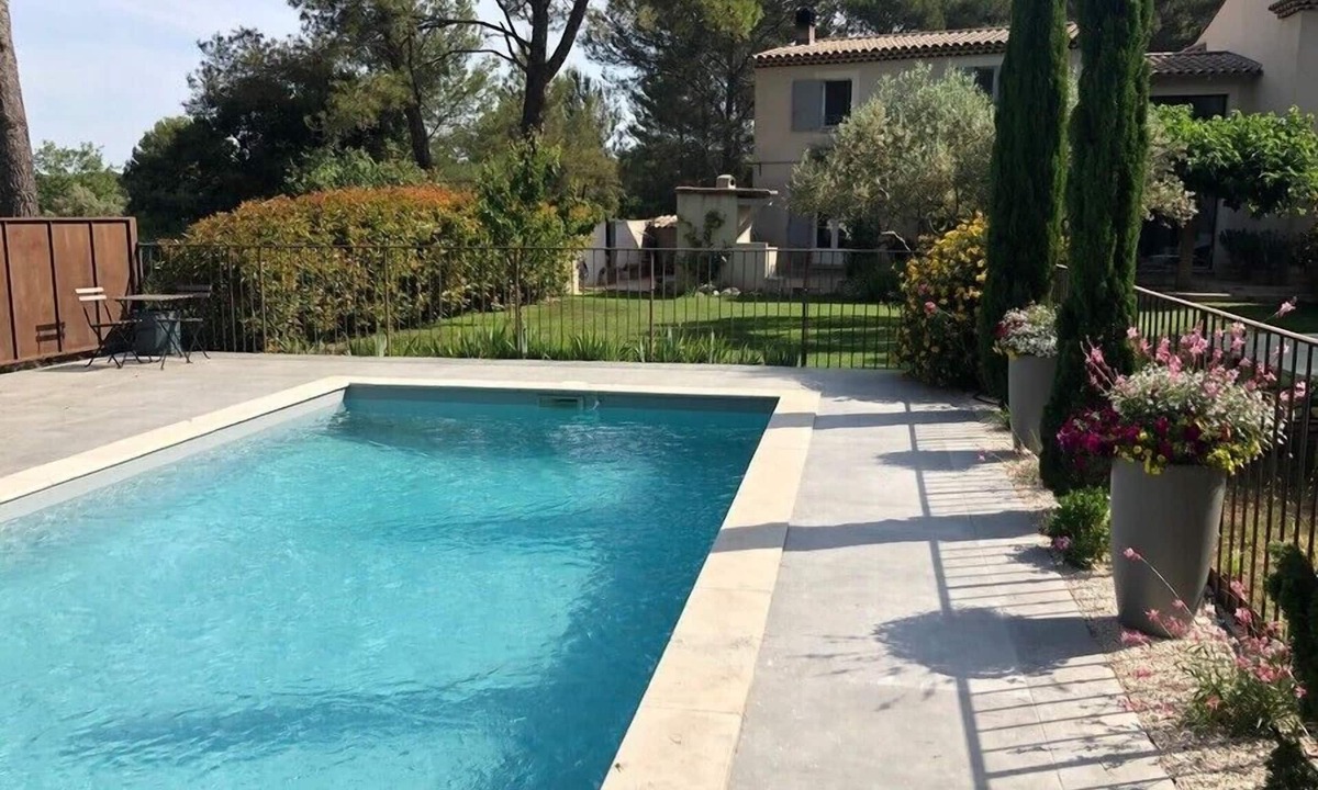 Lambesc House | New - La Provencale