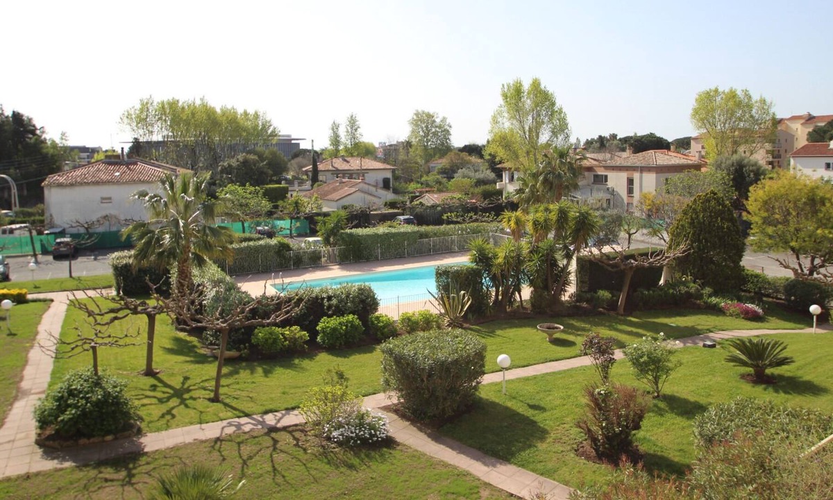 Frejus Apartment | Nice air-conditioned studio with swimming pool