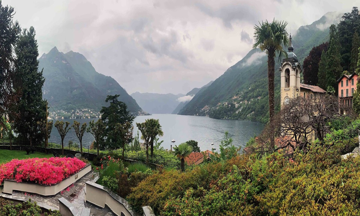 Riva Apartment | Nice apartment inside a residence with a park of secular plants and waterfall