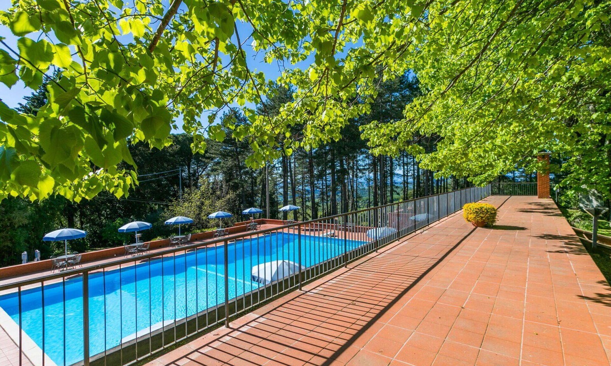 San Vivaldo Villa | Nice apartment in villa for 5 people with pool, WIFI, TV, terrace, pets allowed and panoramic view