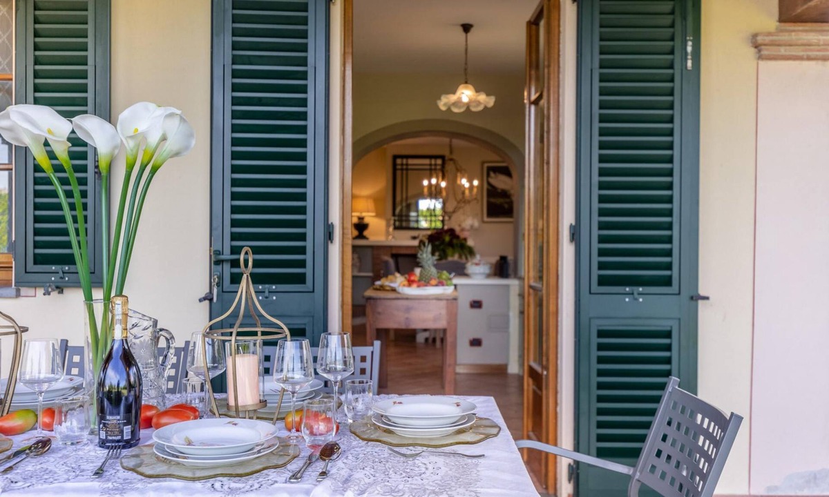 Lucca Villa | Nonna Bianca Farmhouse