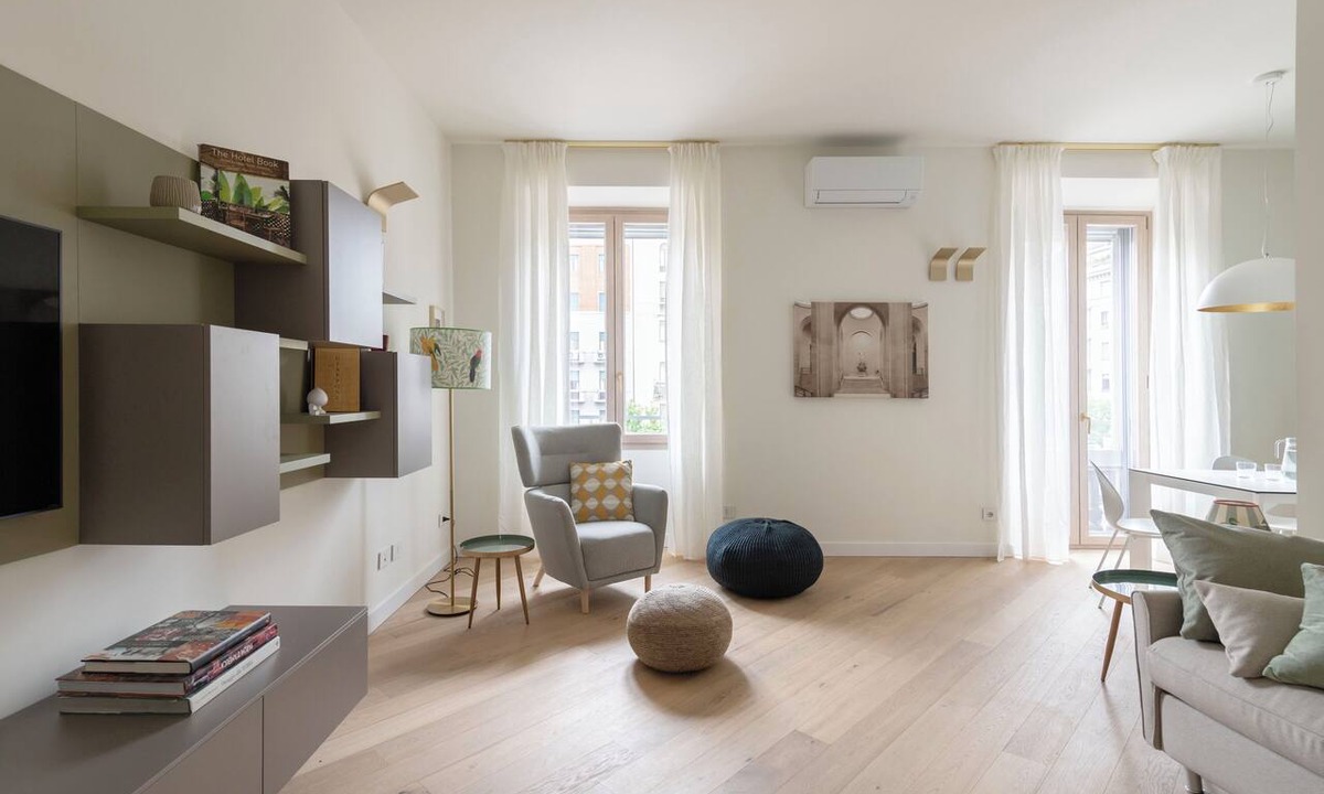 Central Station Apartment | OMNIA APARTMENT, wonderful Home 2 BDR, 6 guests, Milan city center