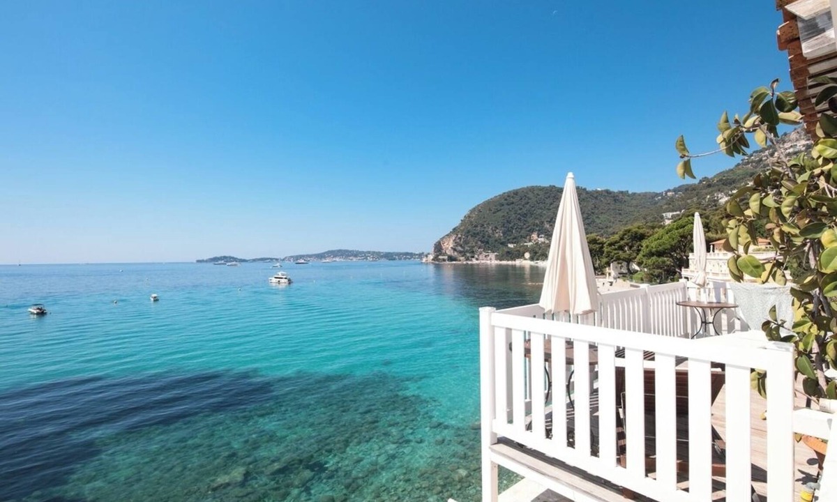 Alpes-Maritimes Apartment | PENTHOUSE UP TO THE SEA