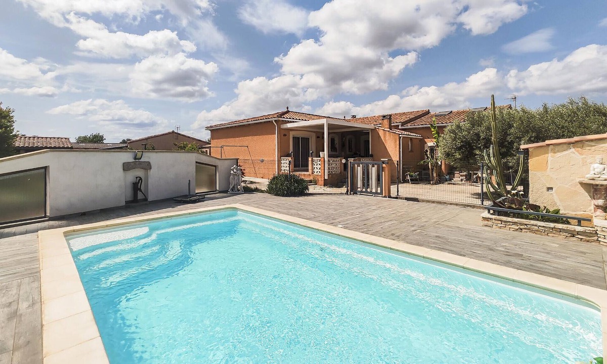 Olonzac House | Pet friendly home in Olonzac
