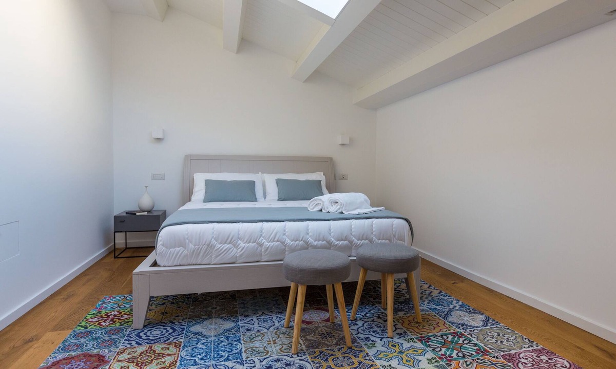 Catania City Centre Bed & Breakfast | Plebis - La Luna di Carta - Luxury B&B in the center of Catania in Sicily