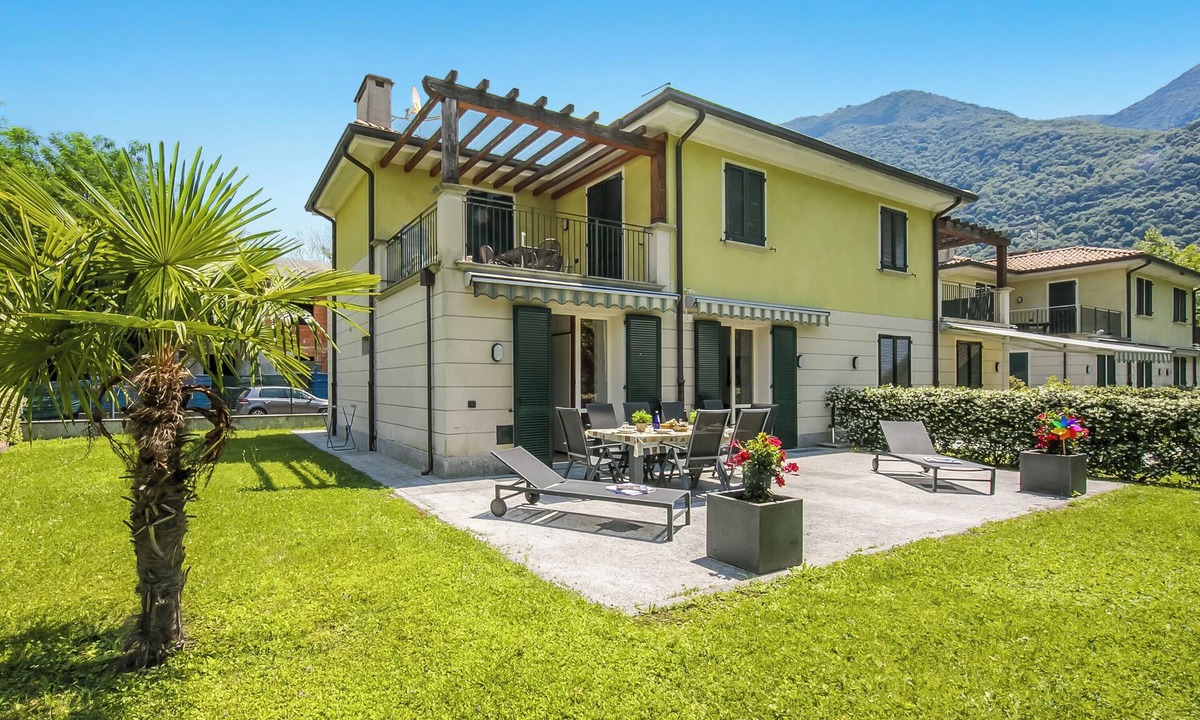 Porlezza Apartment | Porto Letizia Iris 2, Porlezza, Italy