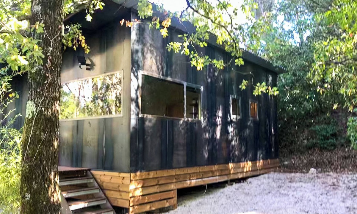 Robion House | Private Jacuzzi: A Unique Escape in the Luberon