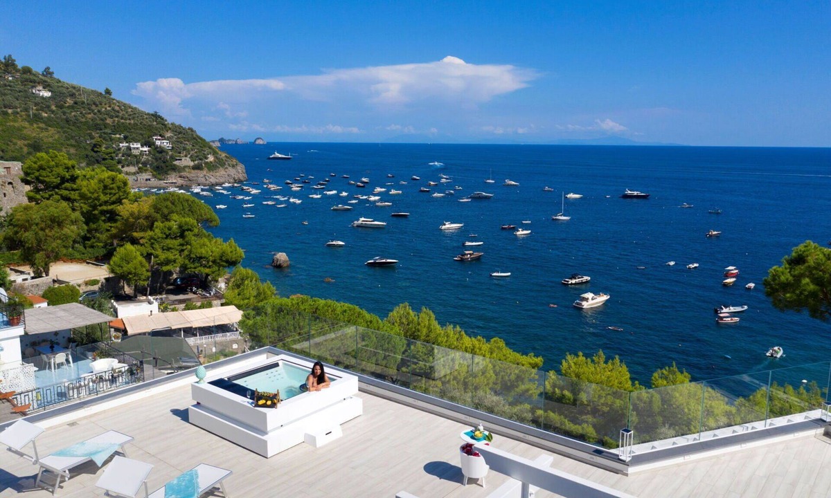 Marina del Cantone Villa | Private Villa with private pool, hot tub, WIFI, A/C, TV, patio, panoramic view, close to Sorrento