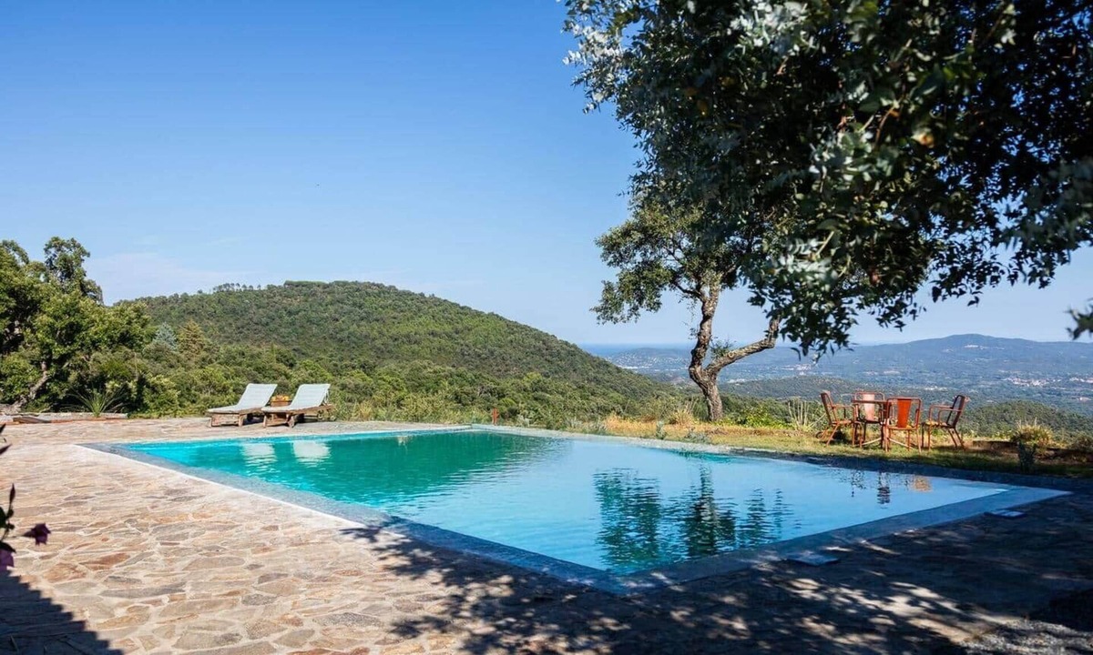 La Garde-Freinet House | Provençal Mas with Pool & Tennis – 20 min from Saint-Tropez