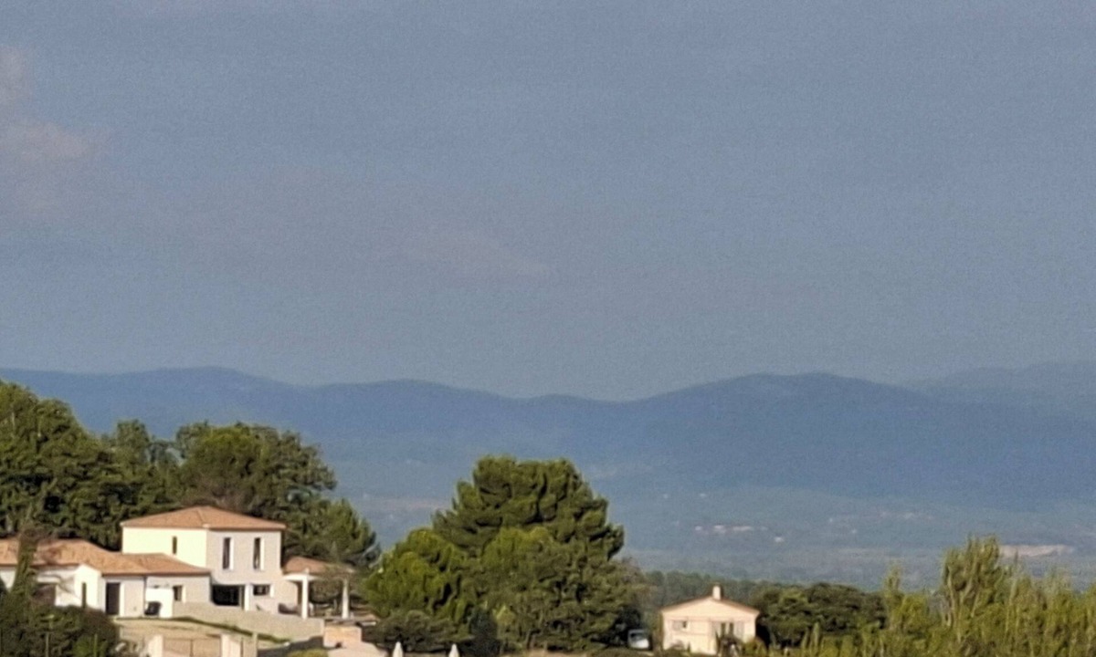 Vernegues House | Provencal villa nestled between Alpilles and Luberon