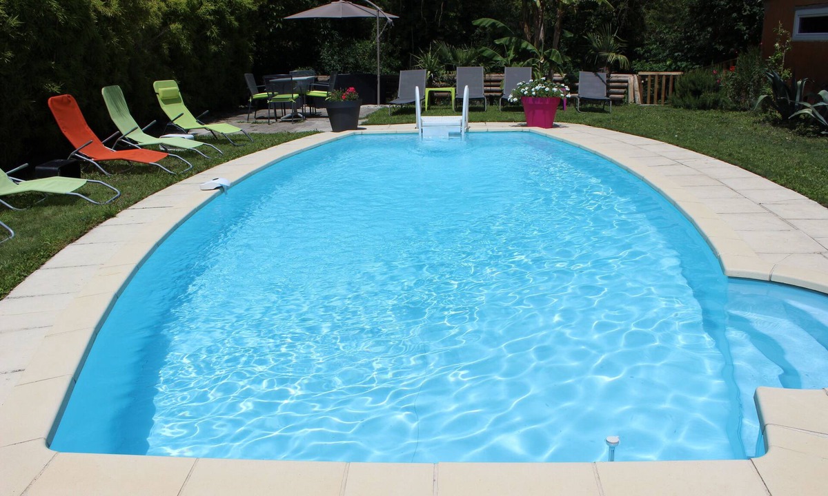 Velleron House | PROVENCE VAUCLUSE VELLERON CHARMING HOUSE WITH POOL