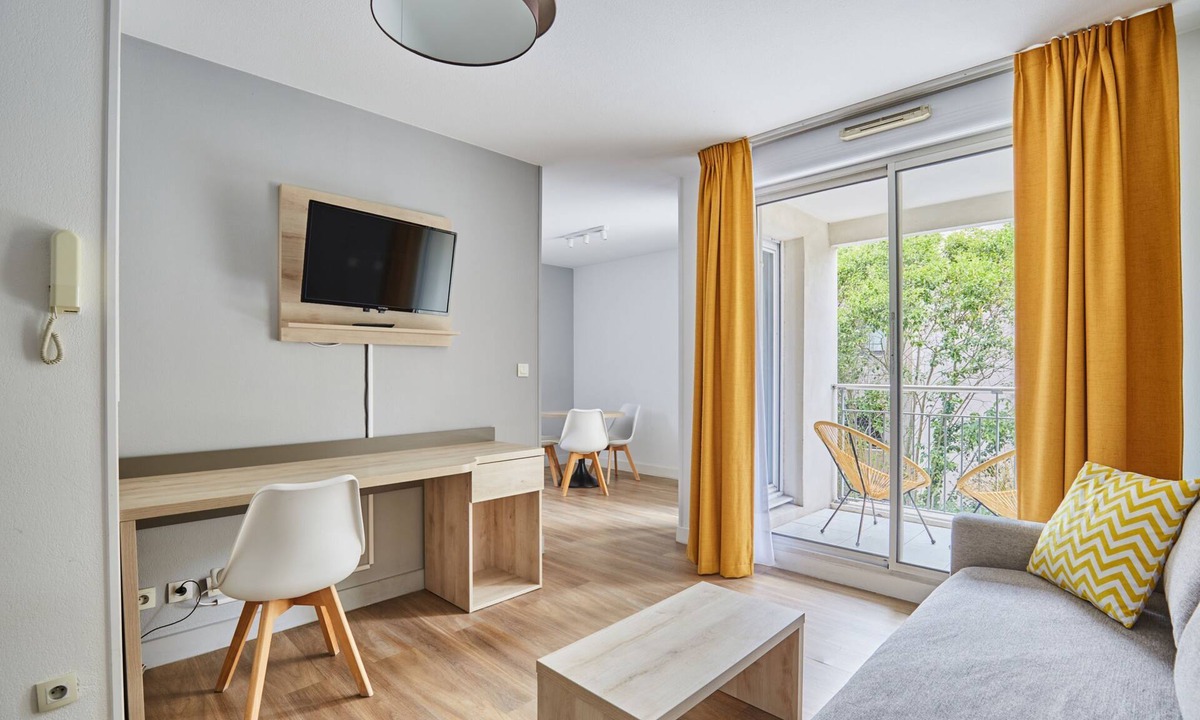 Aix-en-Provence Apartment | RÉNOVÉ ! Appart Climatisé avec Wi-Fi Gratuit