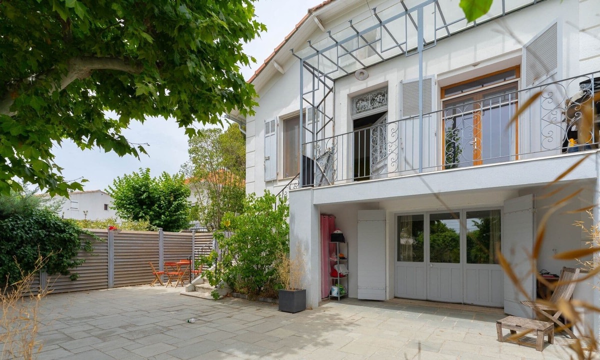 Sud Apartment | Rdc Dans Villa Avec Jardin Centre Ville Aix En Provence