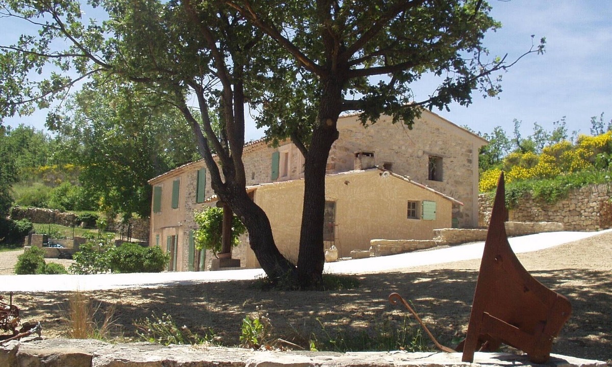Saignon House | Rental of an independent house with swimming pool in the Luberon park