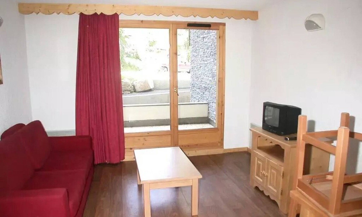 Les Claux Apartment | Residence L'Ecrin des Neiges * - 2 Room Apartment Cabin 6 People