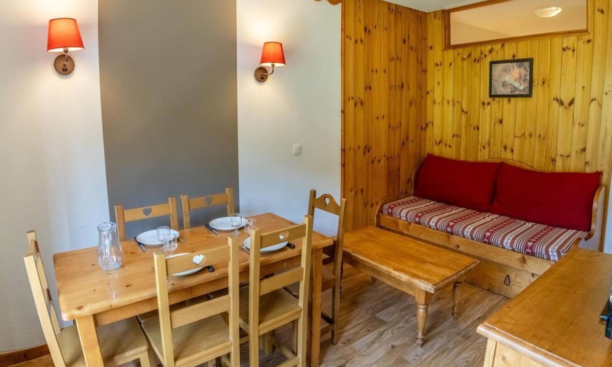 Les Orres Apartment | Resort center, 3rd floor, fitness, swimming pool, sauna, balcony, tv, ski locker, 35m², Les Orres