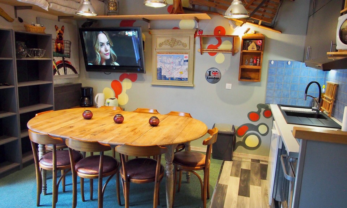 Risoul Apartment | Risoul - Apartment 04 - Fully equipped - WIFI - 30m² - Foot of ski area