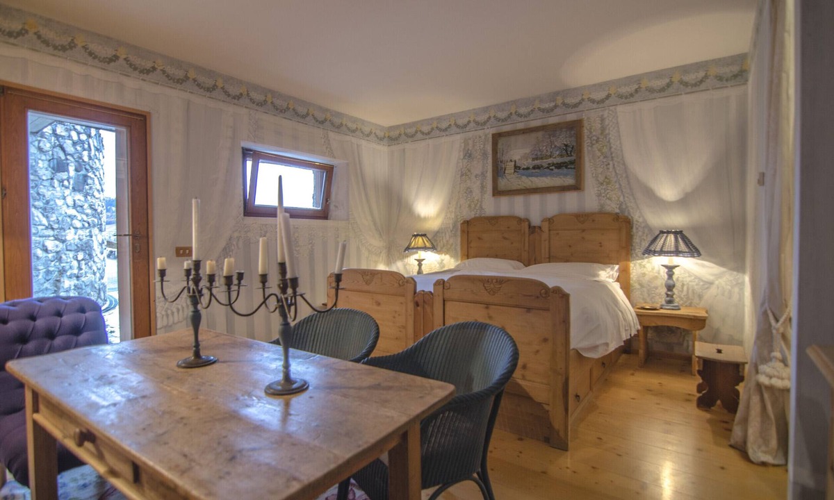 Cortina d'Ampezzo Apartment | Romantic studio apartment among the peaks of Cortina