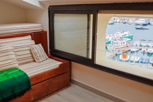 Old Town Apartment | Sailing Apartment by Halldis