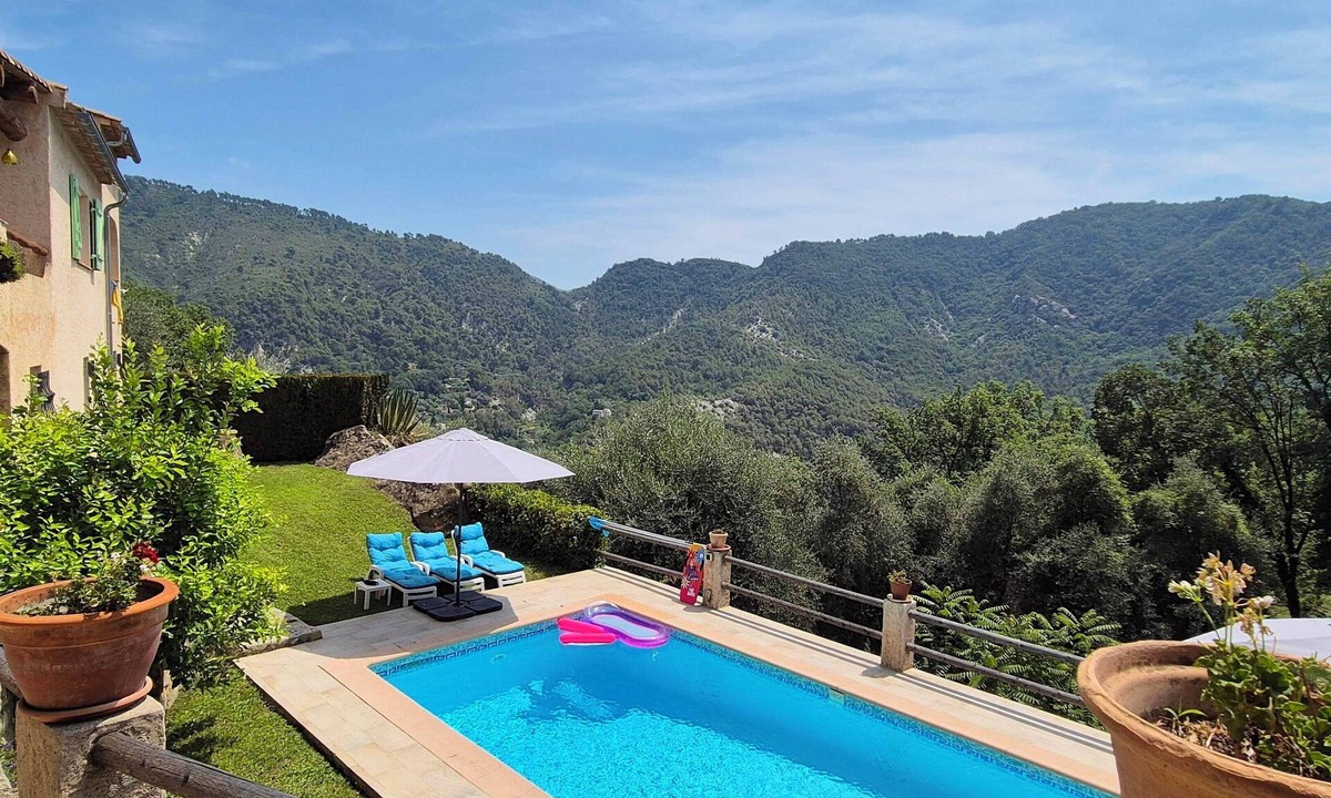 Coaraze Villa | Secluded private villa with pool close to the mountains, just 25 mins from Nice