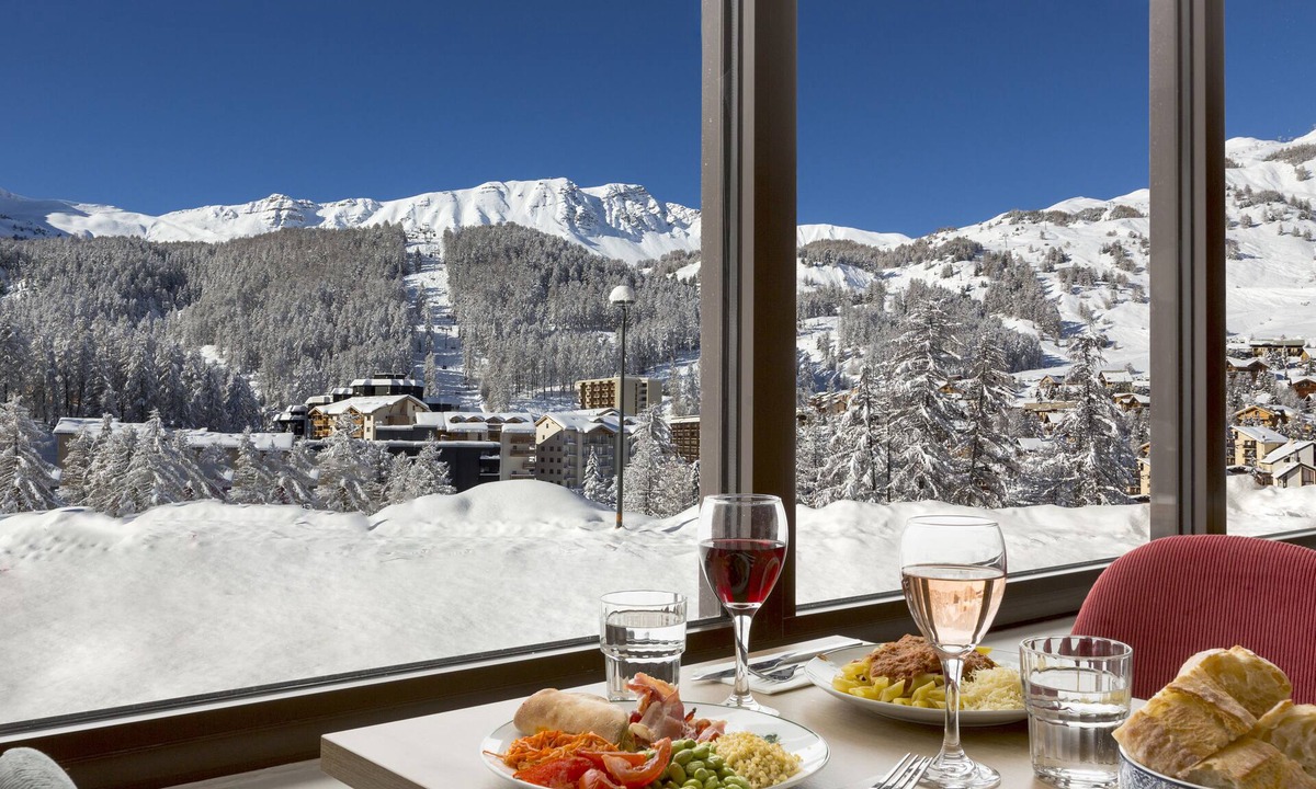 Les Claux Hotel | SOWELL HÔTELS L'Alpe Blanche