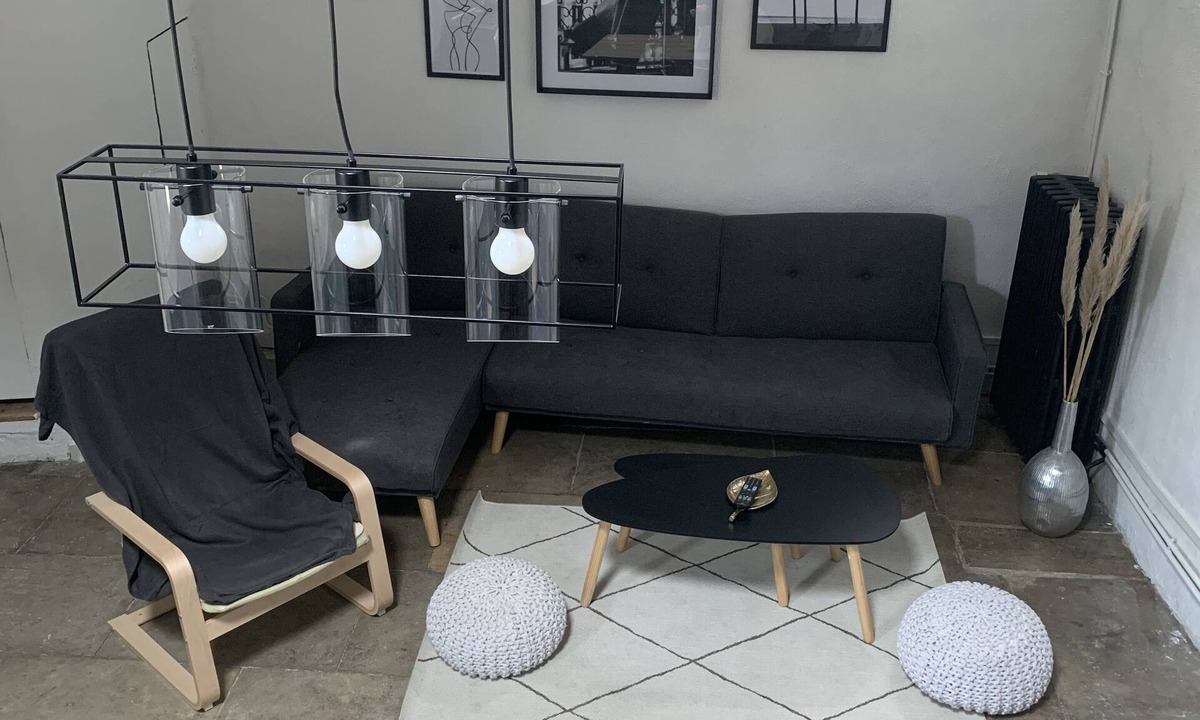 Gambetta Apartment | Spacious apartment in the center of town, ideal for friends or family