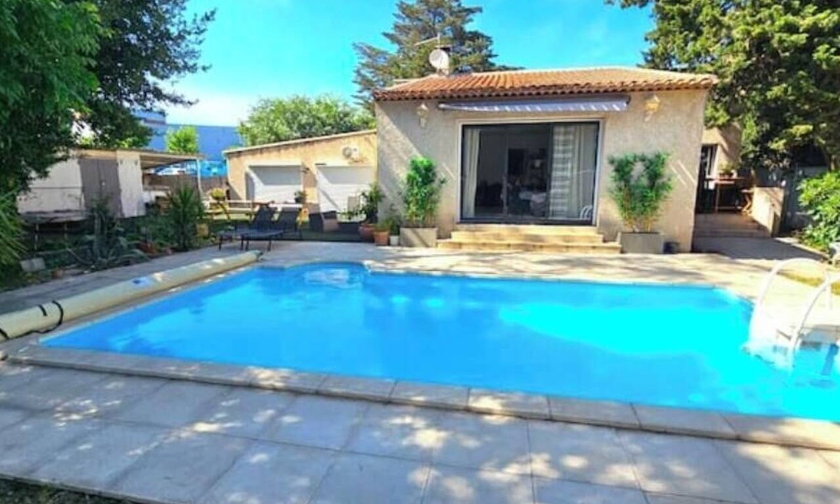 Croix-d'Argent House | Spacious villa for 12 people with a pool, near Montpellier