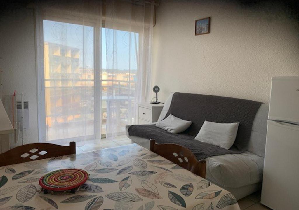 Balaruc-les-Bains Apartment | Studio à 5 min des Thermes, balcon, animaux admis - FR-1-503-98