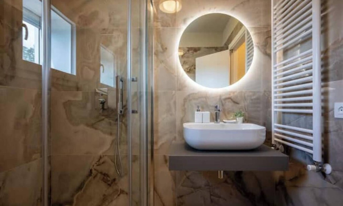 Pisa Apartment | Studio Apartment with Balcony Tower View - New, 900 m from Center