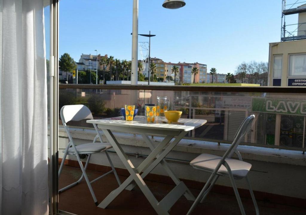 Cap d'Agde Apartment | Studio Cap d'Agde, 1 pièce, 2 personnes - FR-1-249-31