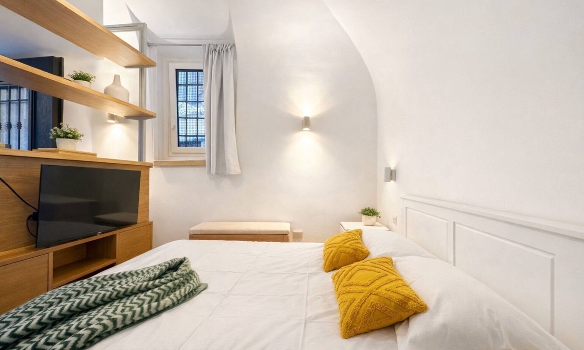 Rione VIII Sant'Eustachio Apartment | Studio Coppelle - Studio Apartment, Sleeps 2