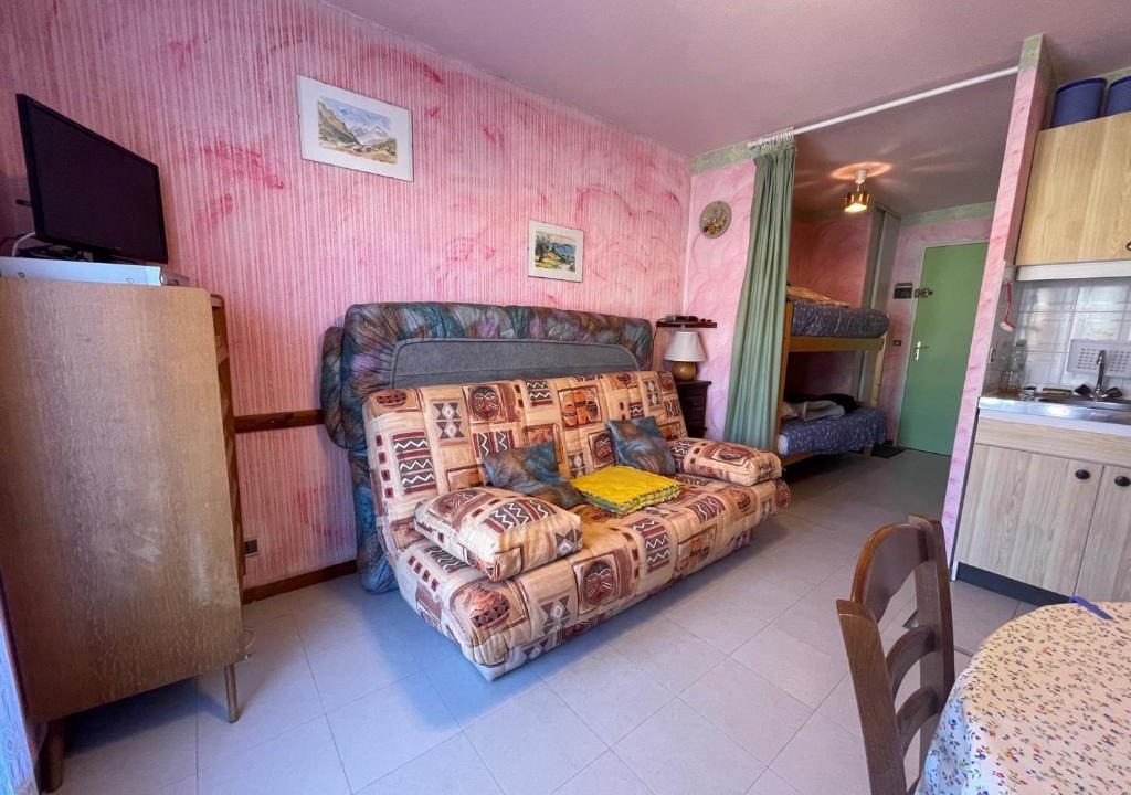 Le Sauze Apartment | Studio cosy pour 4 au cœur du Sauze avec balcon et équipements complets - FR-1-165A-137