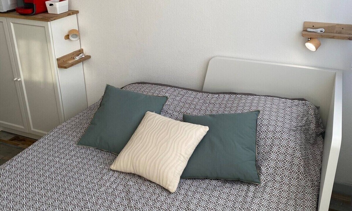 Balaruc-les-Bains Apartment | Studio Cure au bord de l’Etang de Thau