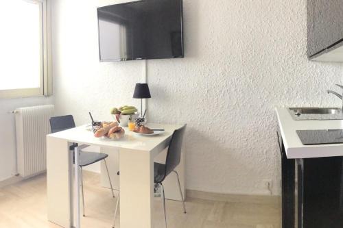 California - Pezou Apartment | Studio "La Californie"-Upscale Quiet Residence by Olidesi