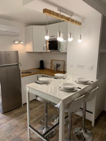 La Grande-Motte Apartment | STUDIO LA GRANDE MOTTE