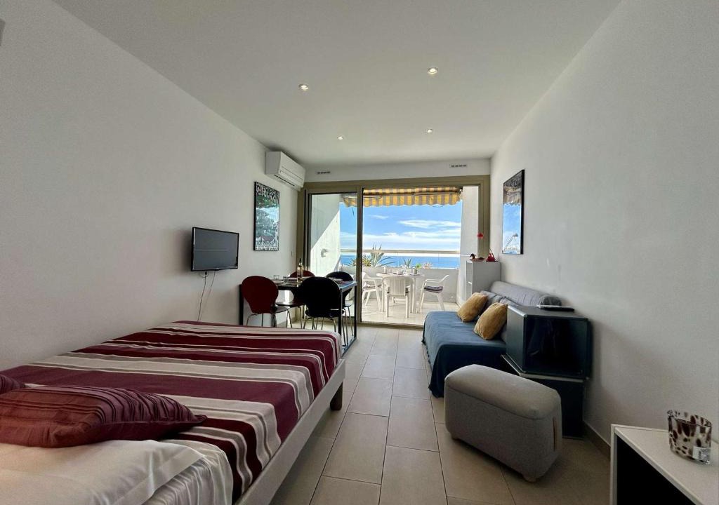 Villeneuve Loubet Beach Apartment | Studio moderne, 2 couchages, climatisé avec parking à Villeneuve Loubet Plage - FR-1-252A-19