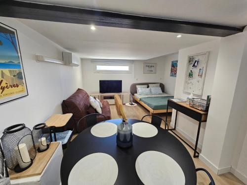 Hyeres Apartment | Studio proche de la mer