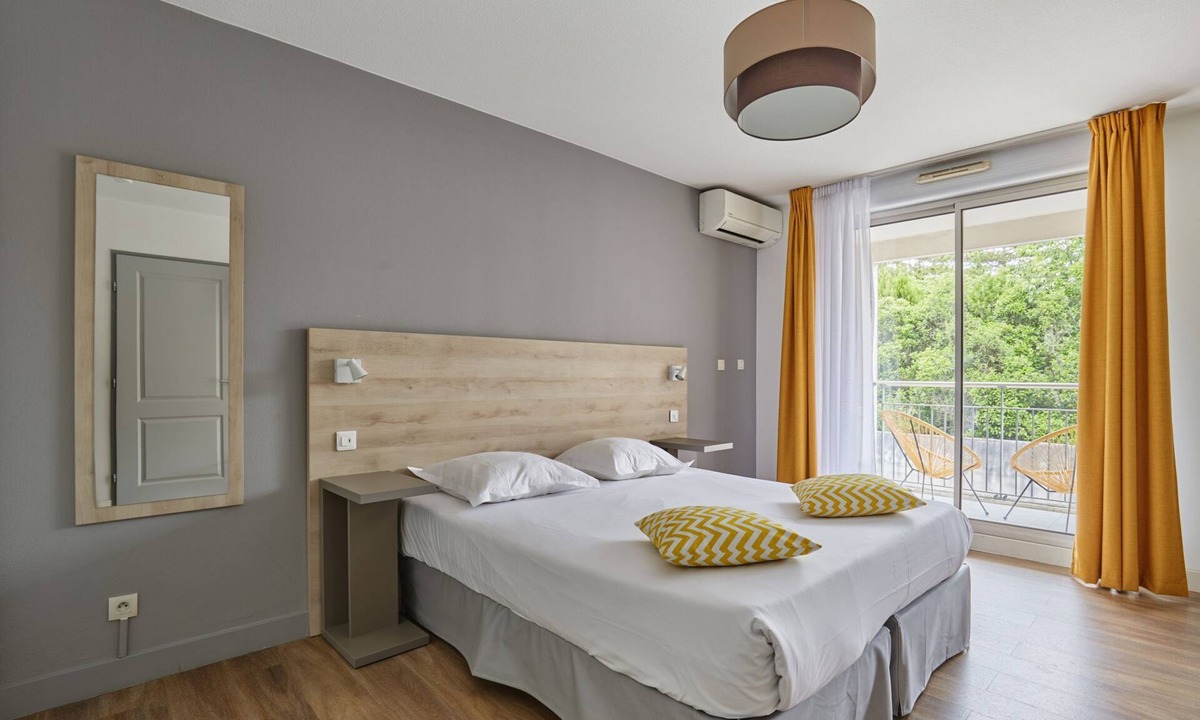 Aix-en-Provence Apartment | Studio Rénové + Climatisé | Wi-Fi Gratuit !