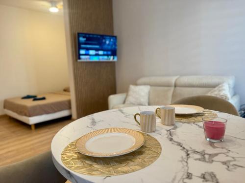 Baille Apartment | Studio spacieux avec clim & confort Marseille