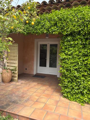 La Crau Apartment | Studio tout confort