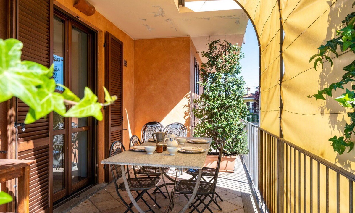 Narzole House | Stunning villa for 8 people with private pool, A/C, hot tub, WIFI, TV and terrace