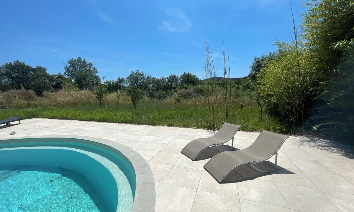 La Crau House | Sublime Mas Provencal with swimming pool between sea and countryside