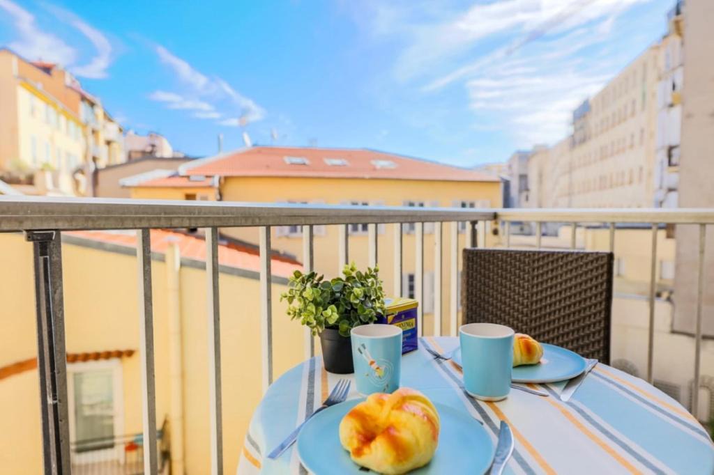 Carre d'Or Apartment | SUEDE 3 AP4209 By Riviera Holiday Homes