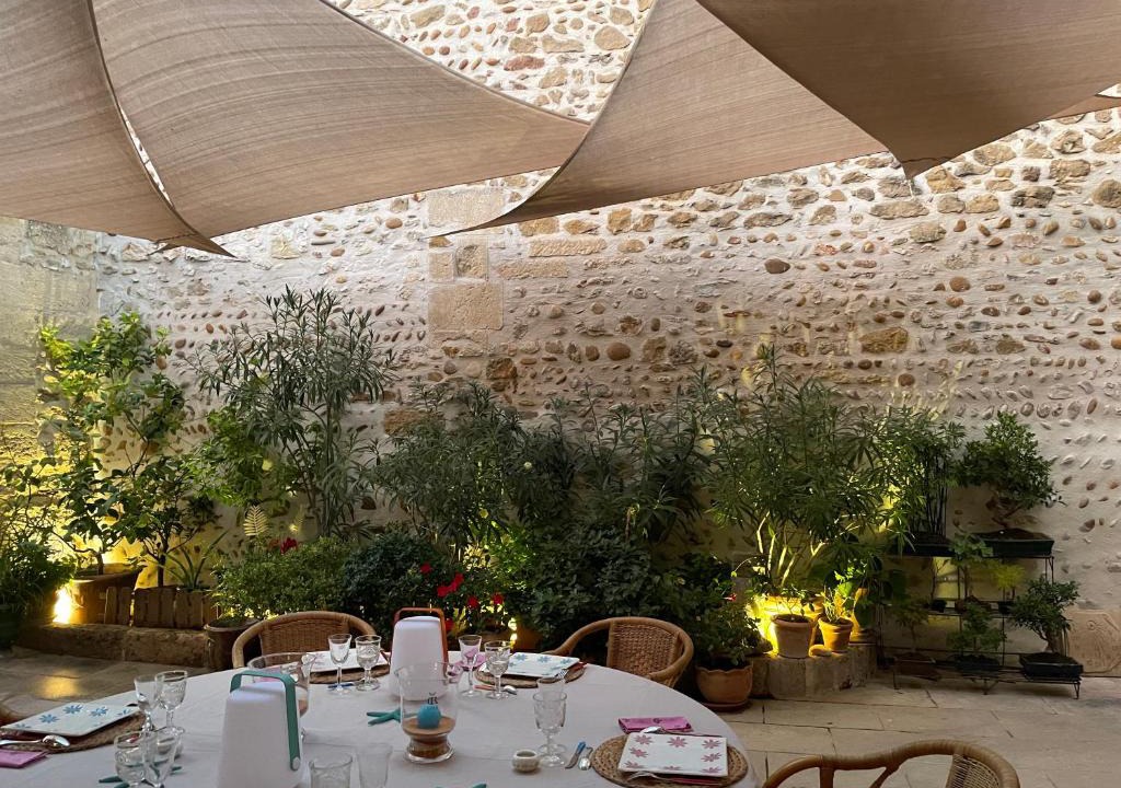 Domazan House | Suite de charme avec patio dans village