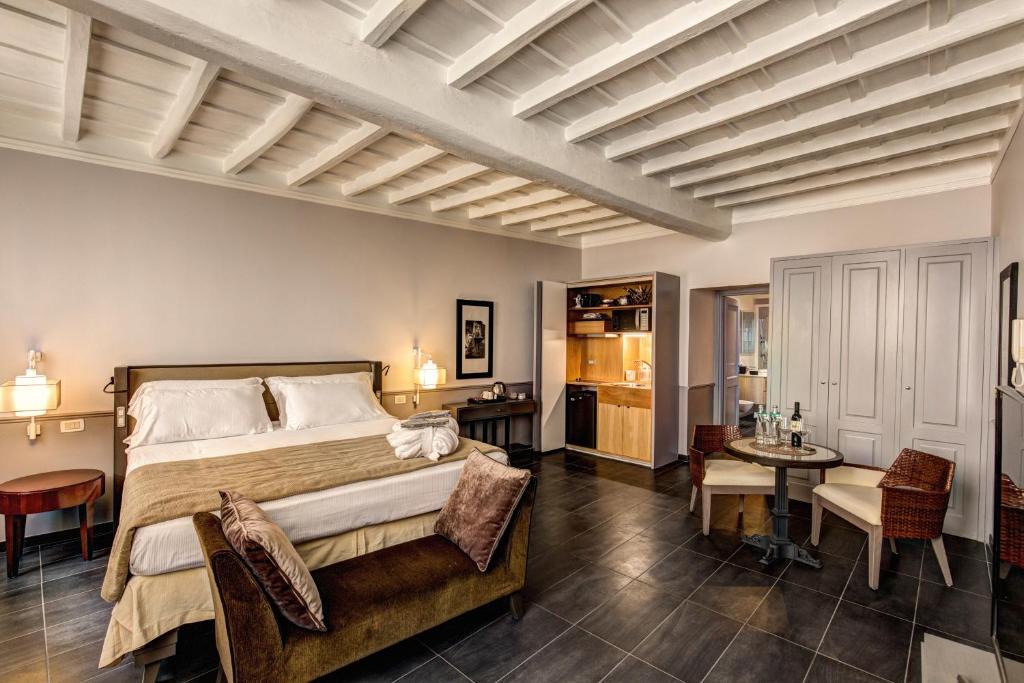 Rione V Ponte Apartment | Suites Giulia