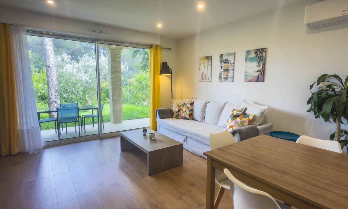 Saint-Clement-de-Riviere Apartment | T2 La Pascaline Avec Petit Jardin