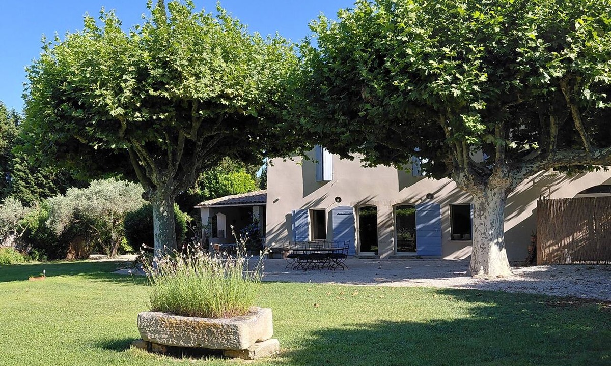 Paluds de Noves Other | The essentials in Provence